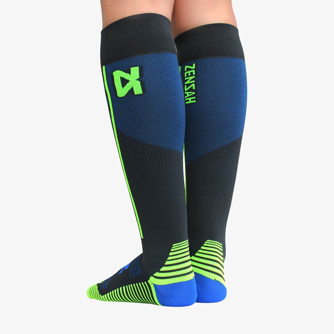 Zensah Tech+ Compression Socks - Black: #1 Fast Free Shipping - Ithaca  Sports