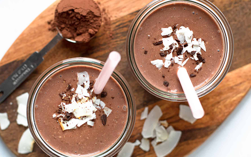 Chocolate Coconut Smoothie | 310 Nutrition