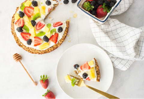 fruit pizza with granola crust