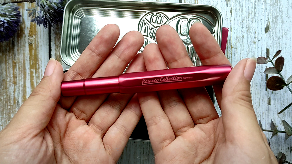 Kaweco Collection Fountain Pen Ruby Red Close UpLook