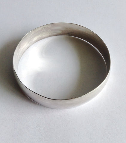 solid silver bangle bracelet