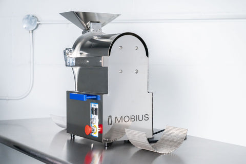 Mobius M60 Compact Mill Plant Shredder Machine-Easy to Clean