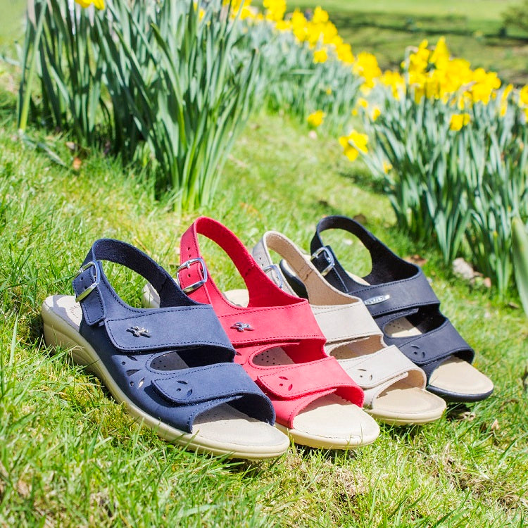 fly flot sandals at pavers