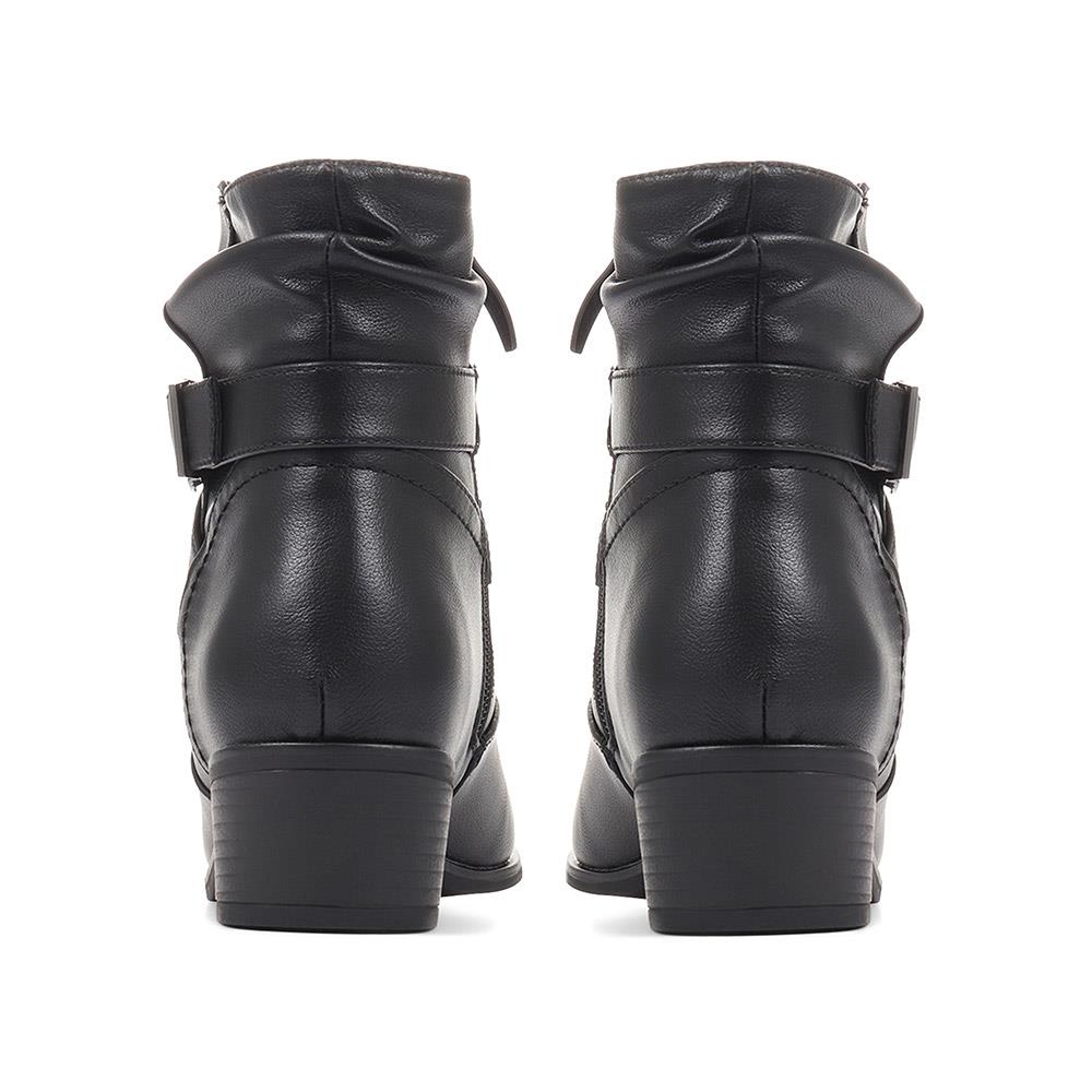 Block Heeled Ankle Boots - WOIL36019 / 322 589 image 2