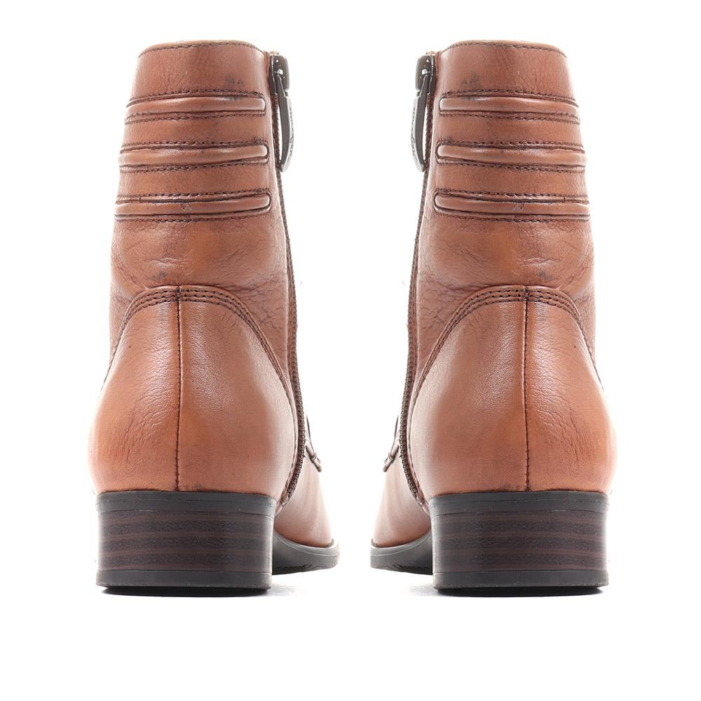 Sabina-03 Leather Ankle Boots - SINO36501 / 322 850 image 2