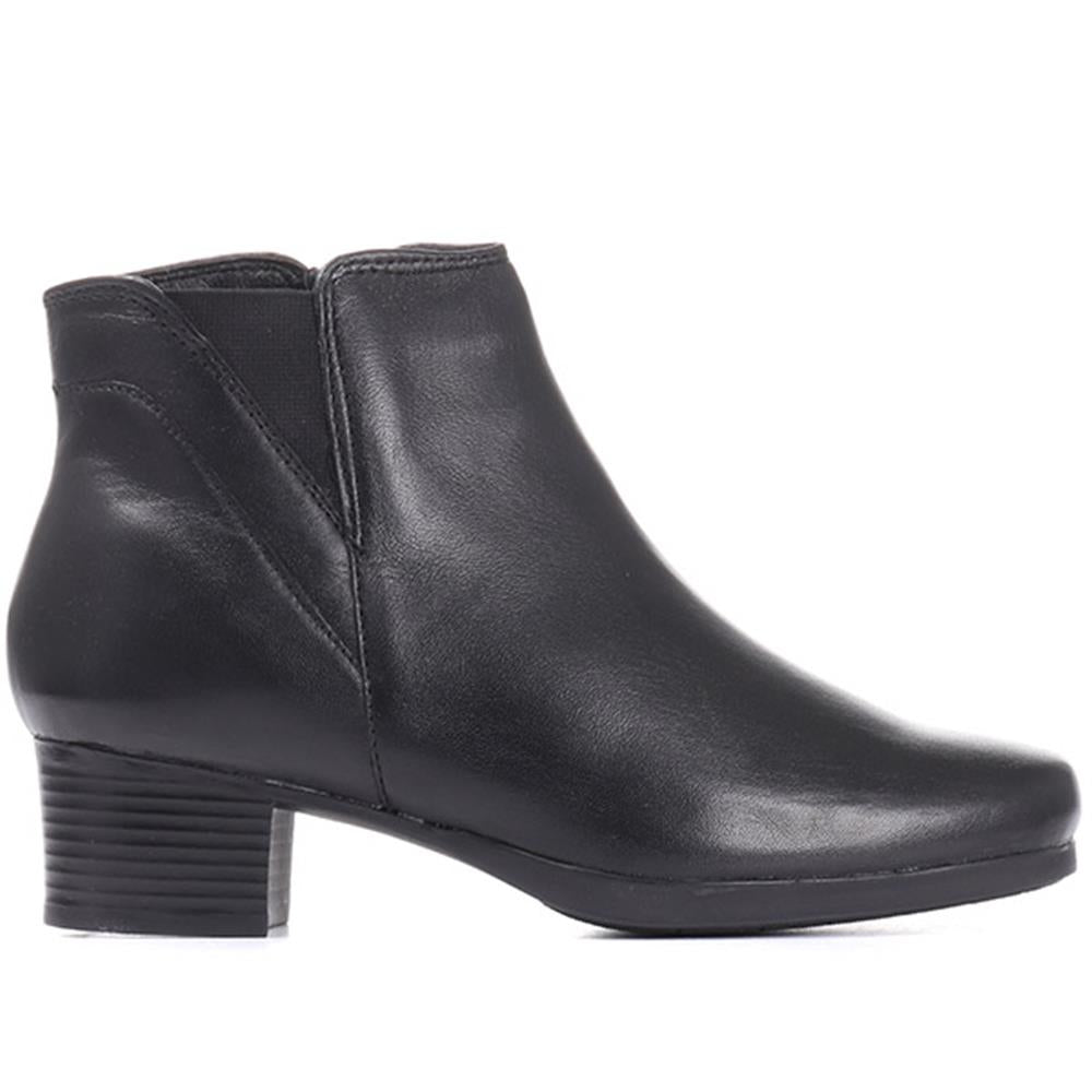 Heeled Leather Ankle Boots - NAP30008 / 316 682