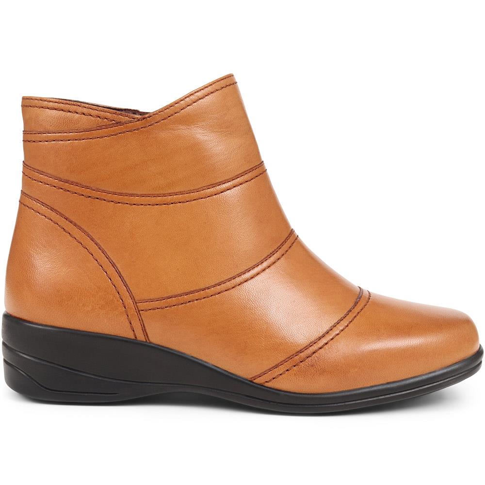 Leather Wedge Ankle Boots - KF38008 / 324 492 image 1