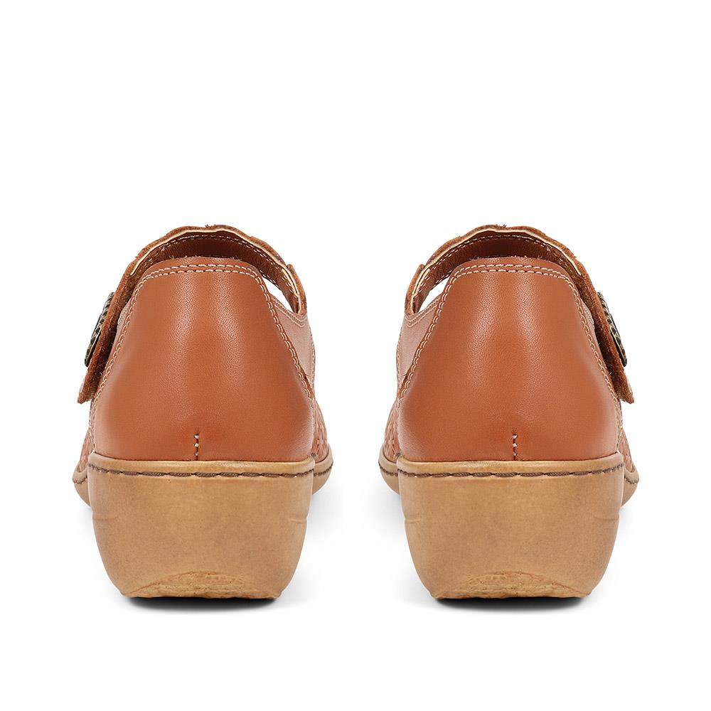 Scalloped Detail Mary Jane Shoes - HAK37028 / 323 969 image 2