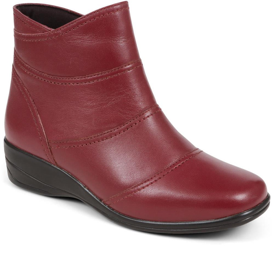 Leather Wedge Ankle Boots - KF38008 / 324 492