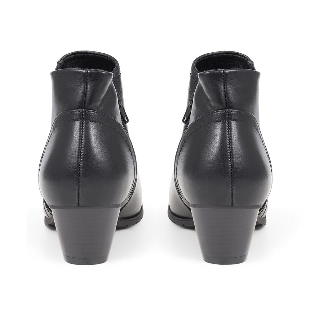 Low Heel Ankle Boots - WBINS38007 / 324 160 image 2
