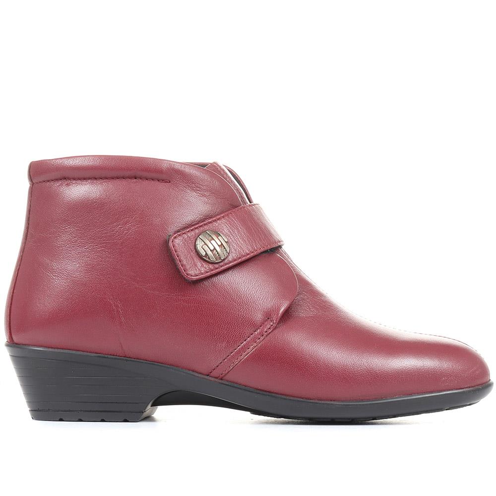 Wide Fit Leather Ankle Boots - KF28026 / 313 332