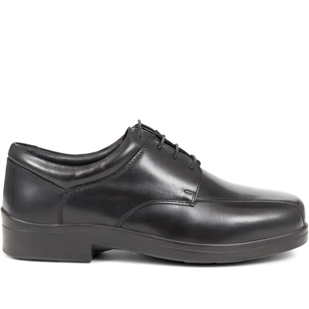 Smart Lace-Up Shoes - CEASARIO / 324 140 image 1