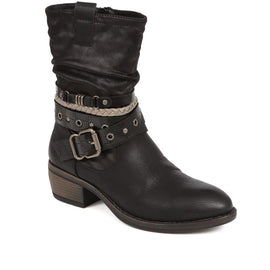 Buckle Detailed Calf Boots
