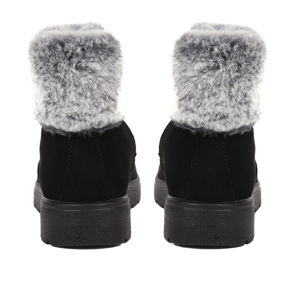 Flyflot Faux Fur Trimmed Ankle Boots - FLY38051 / 324 081