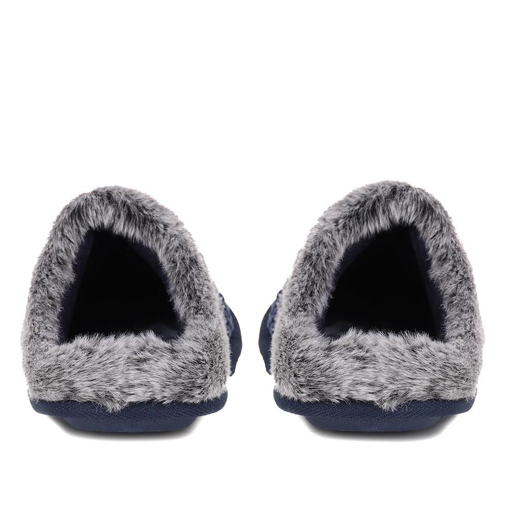 Faux Fur Lined Fleece Slippers - GALOP38001 / 324 485 image 1