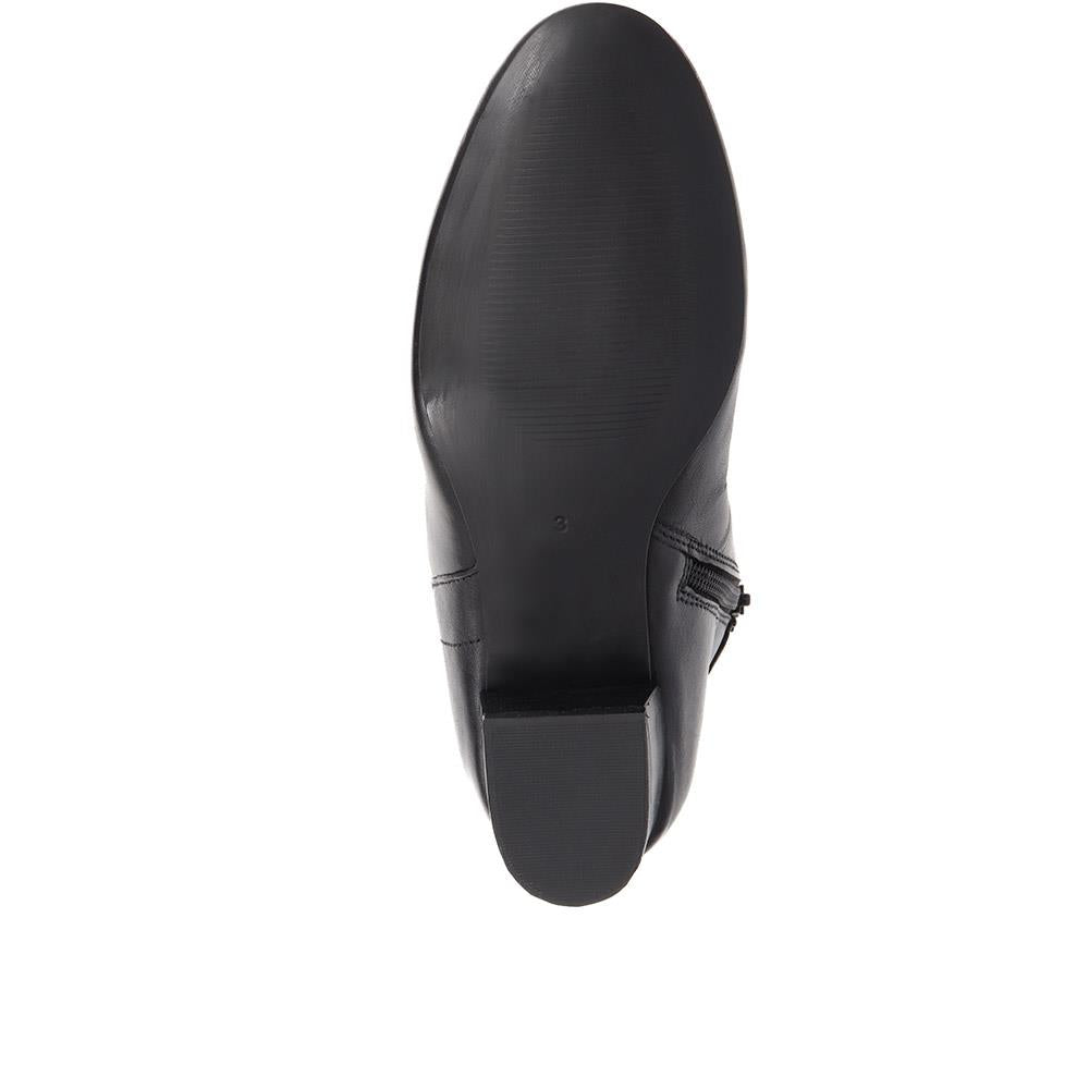 Polished Leather Heeled Ankle Boots - MAGNU38007 / 324 541 image 3