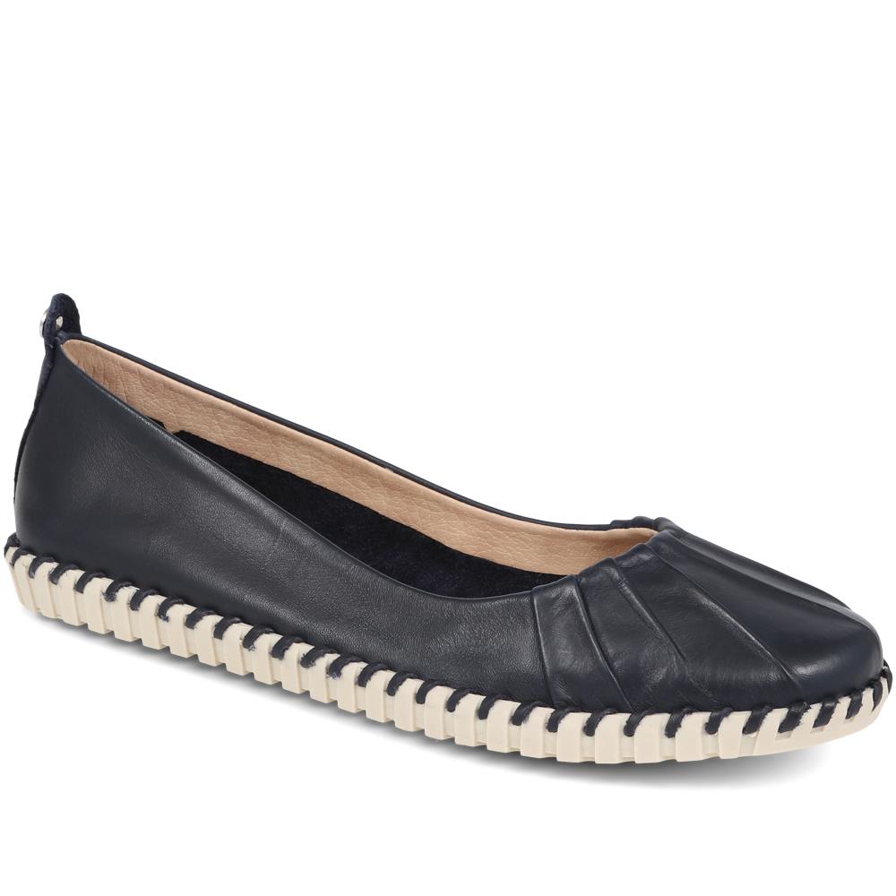 Leather Ballet Pumps  - BOT39011 / 324 916 image 0