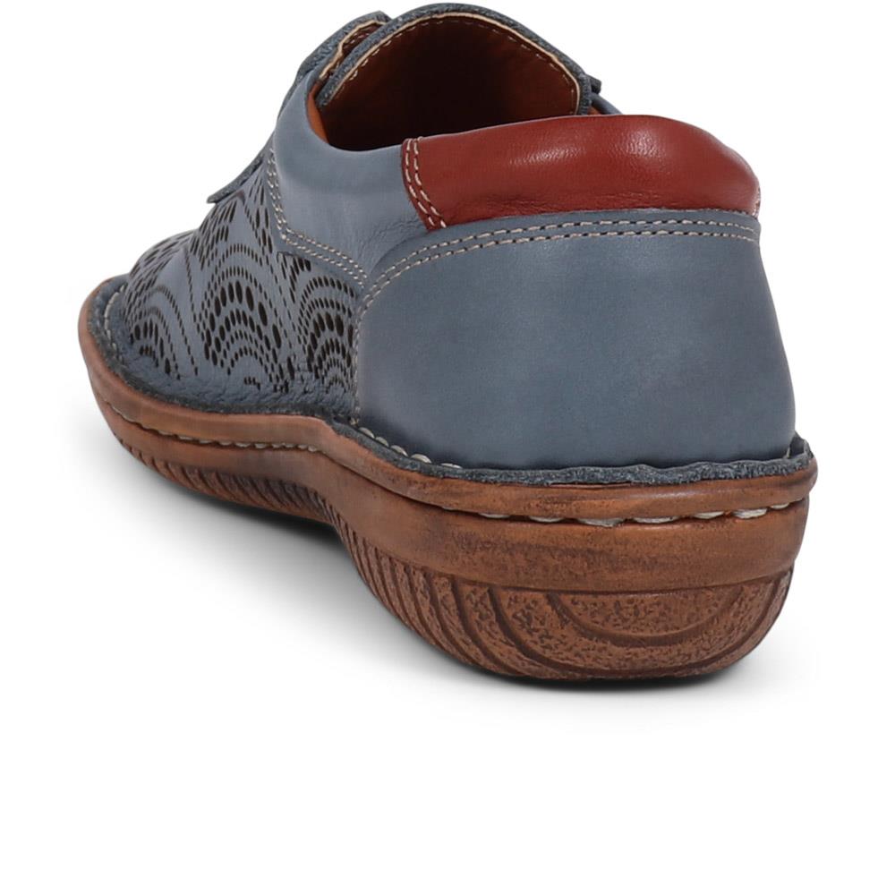 Loretta Leather Embellished Shoes  - HAK39023 / 325 539 image 1