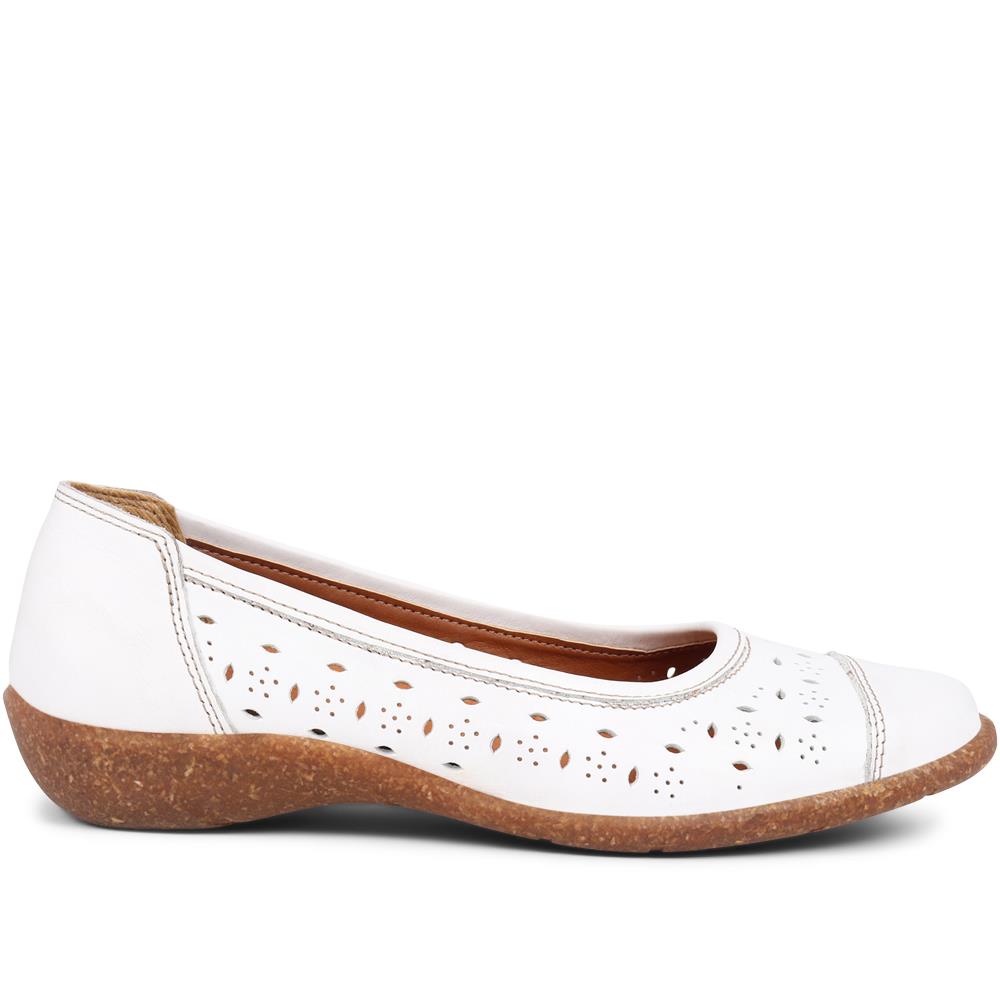 Slip-On Leather Pumps - HAK39003 / 325 610 image 1