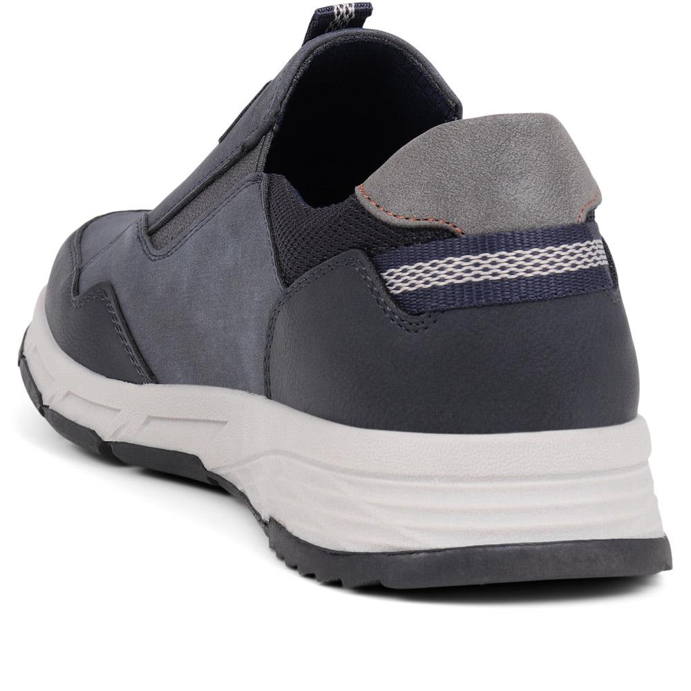 Slip-On Trainers  - CENTR39053 / 324 964 image 2