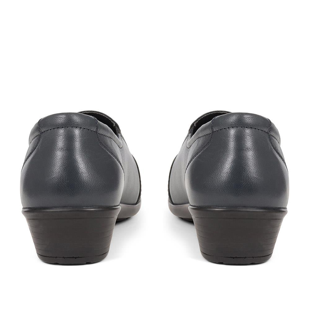 Wide Fit Leather Slip On Shoes - KEMP1800 / 145 950 image 3