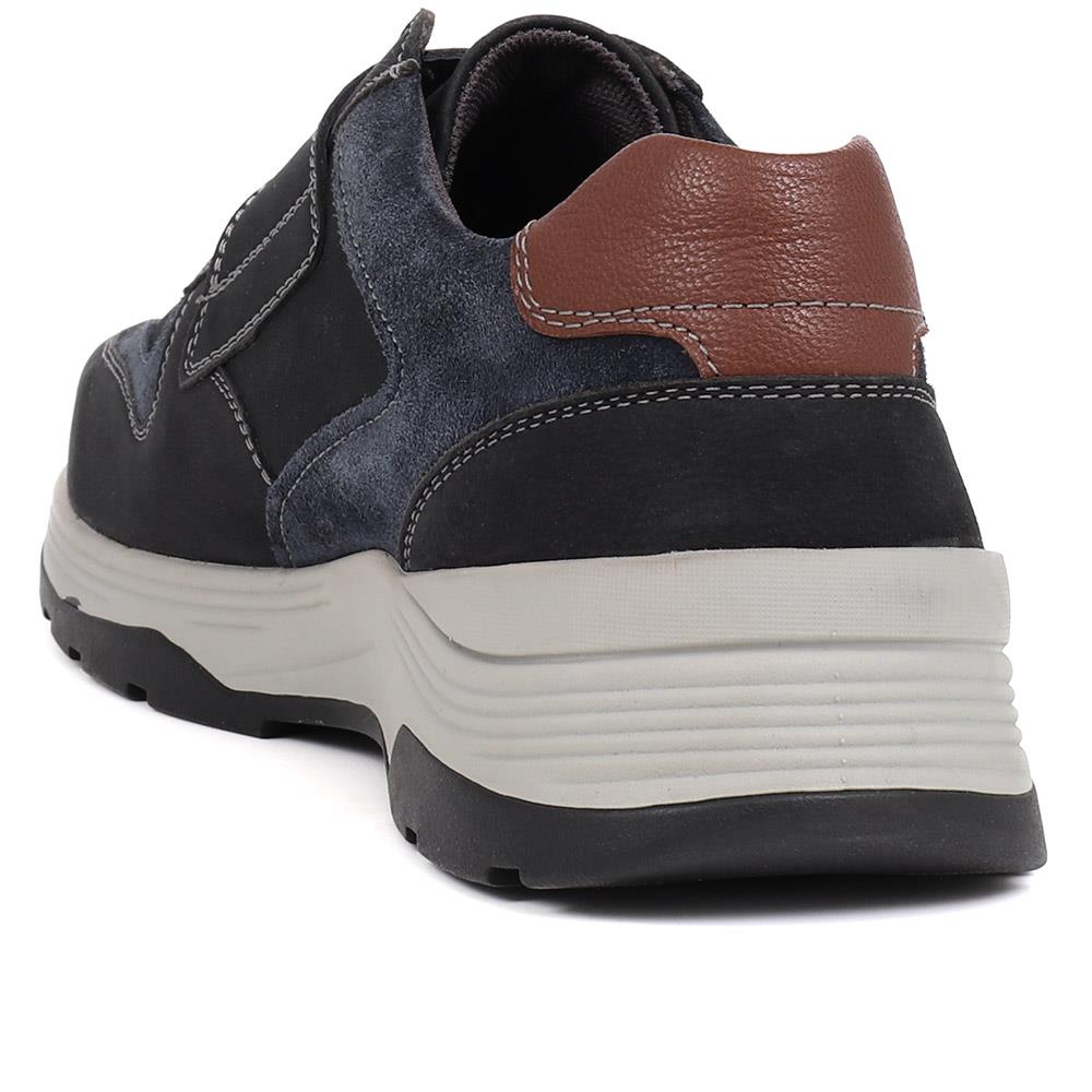 Touch-Fasten Leather Trainers  - TOBY / 325 170 image 2