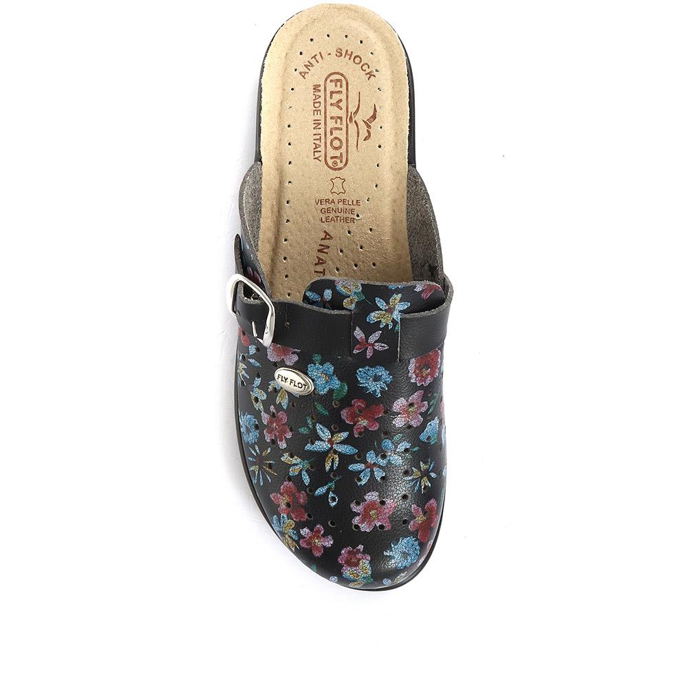 Wide Fit Floral Print Clog - FLY29028 / 313 800 image 3