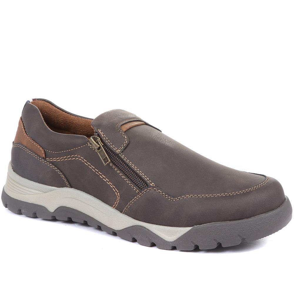 Lightweight Casual Shoes - CENTR34093 / 320 467 image 0