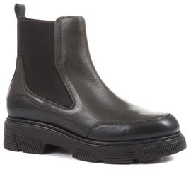 Chunky Chelsea Boots