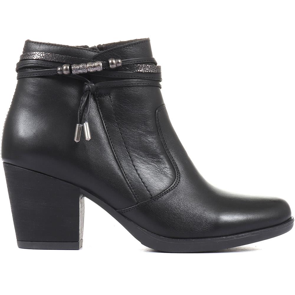Heeled  Leather Ankle Boots - VED34001 / 320 366 image 1