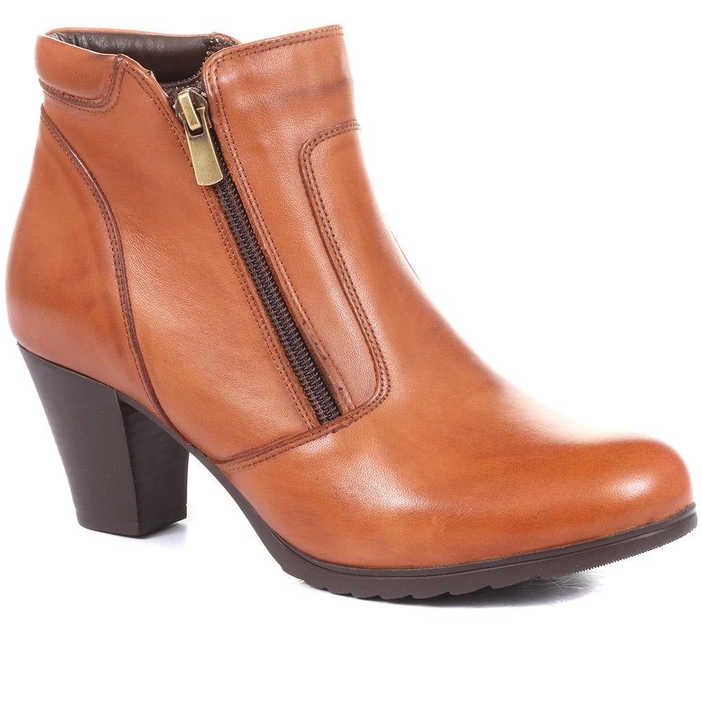 Heeled Leather Ankle Boots - VED34005 / 320 368 image 0