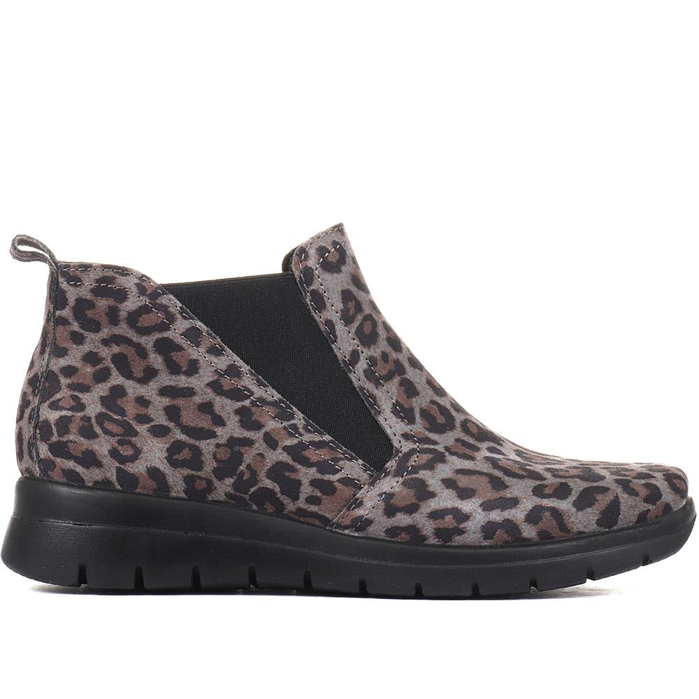 Leopard Print Chelsea Boots - FLY30000 / 315 741 image 1
