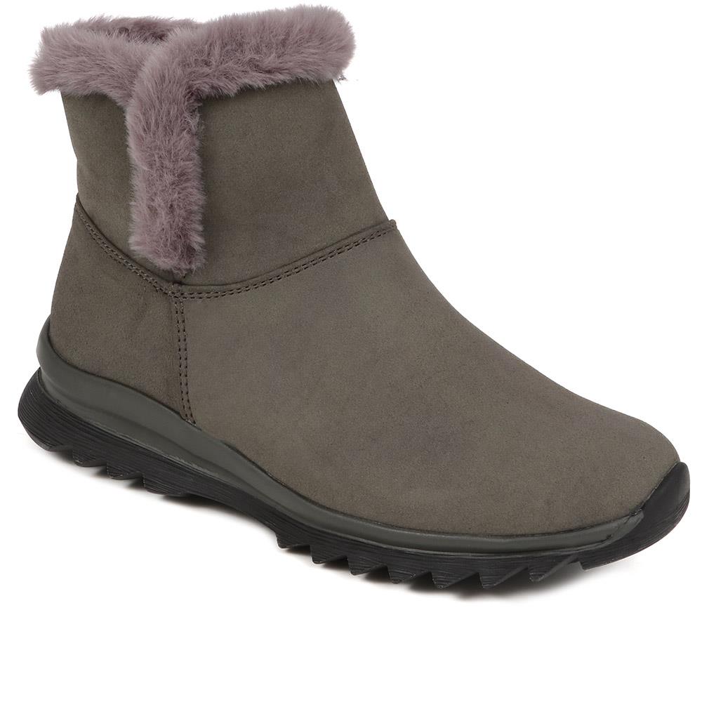 Fleece Lined Ankle Boots - WBINS38125 / 324 523 image 0
