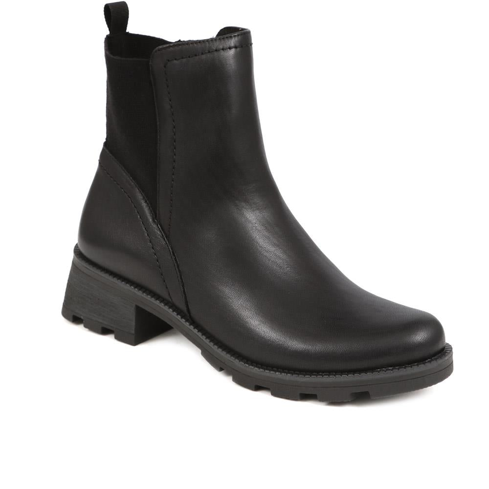 Leather Cleated Sole Chelsea Boots - CAPRI38500 / 325 544 image 0