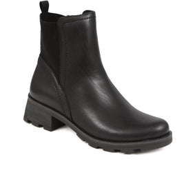 Leather Cleated Sole Chelsea Boots