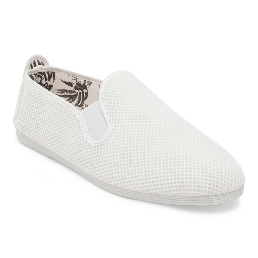 Mens White Buque Mesh Slip on Plimsoll 