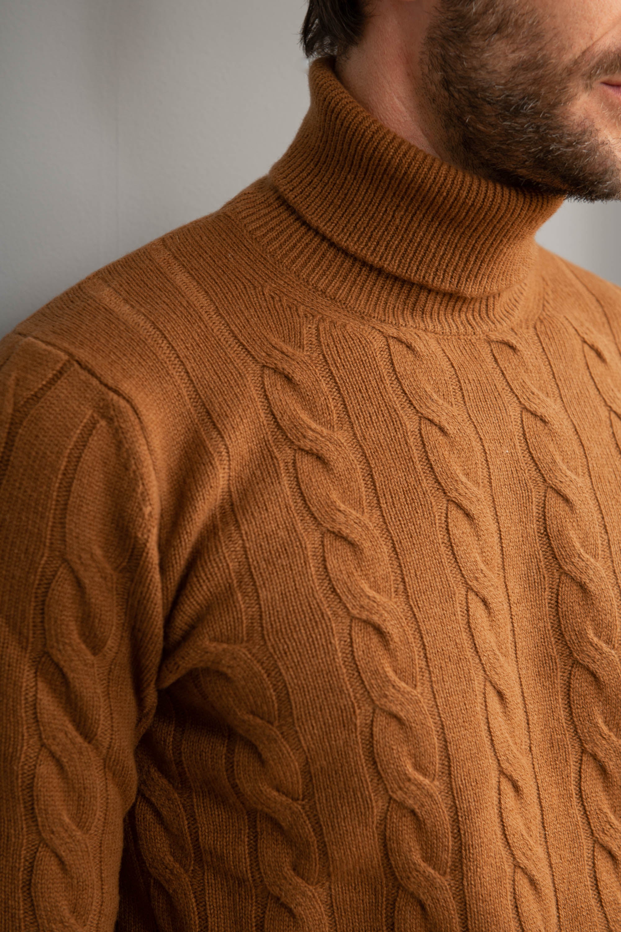 Taupe cable knit sweater – Made in italy