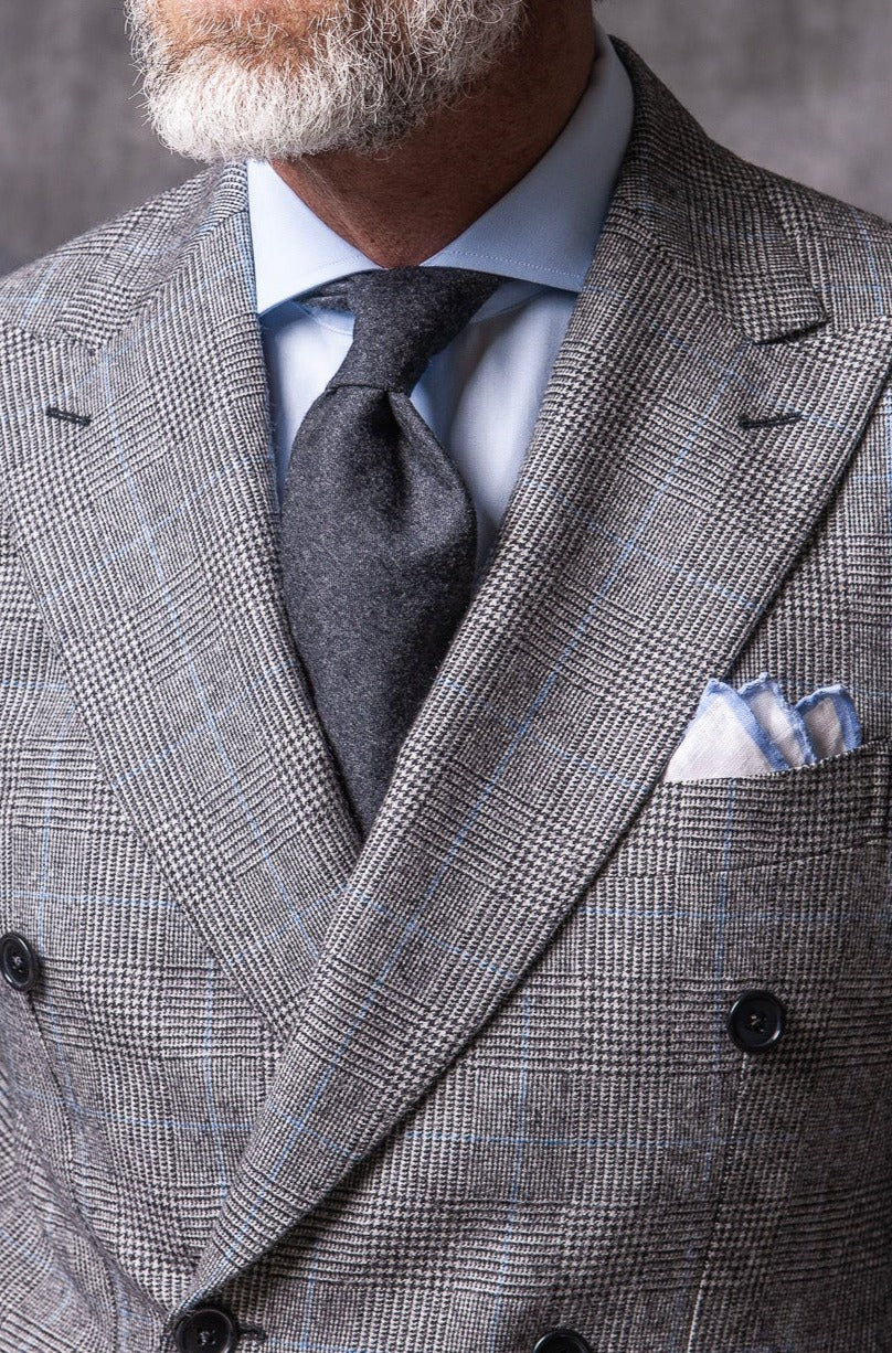Grey prince of wales double breasted suit - Made in Italy 