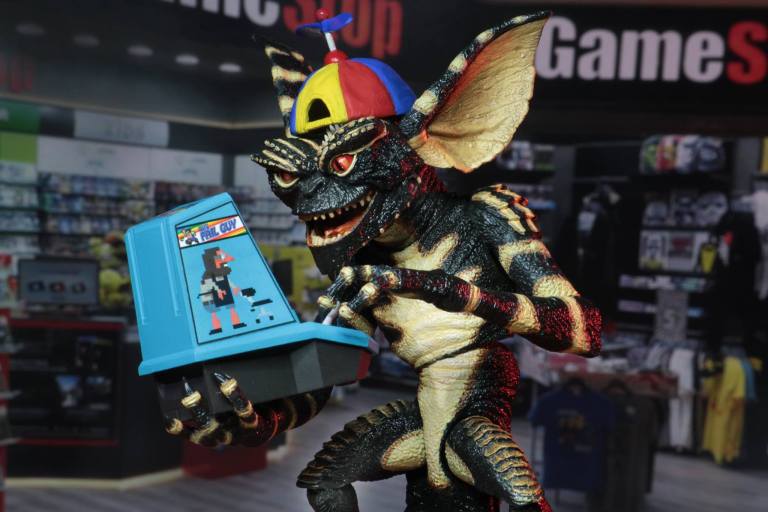 neca gamer gremlin