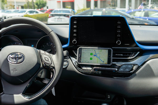 toyota phone mount chr 2