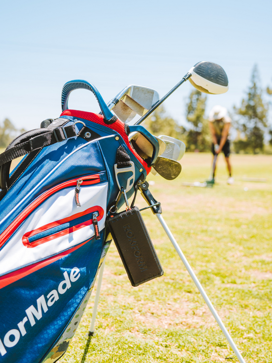 روكفورم يفهم باستفاضة Wireless Speaker attached to golf bag