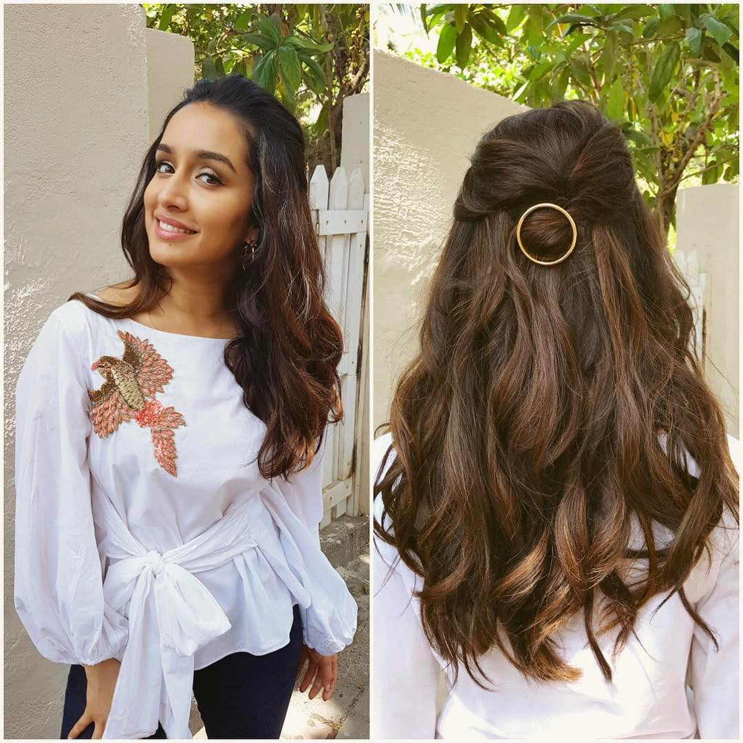 Shraddha Kapoor looks breezyyy & beautiful in Sonaakshi Raaj's fresh summer pret phoenix knot shirt