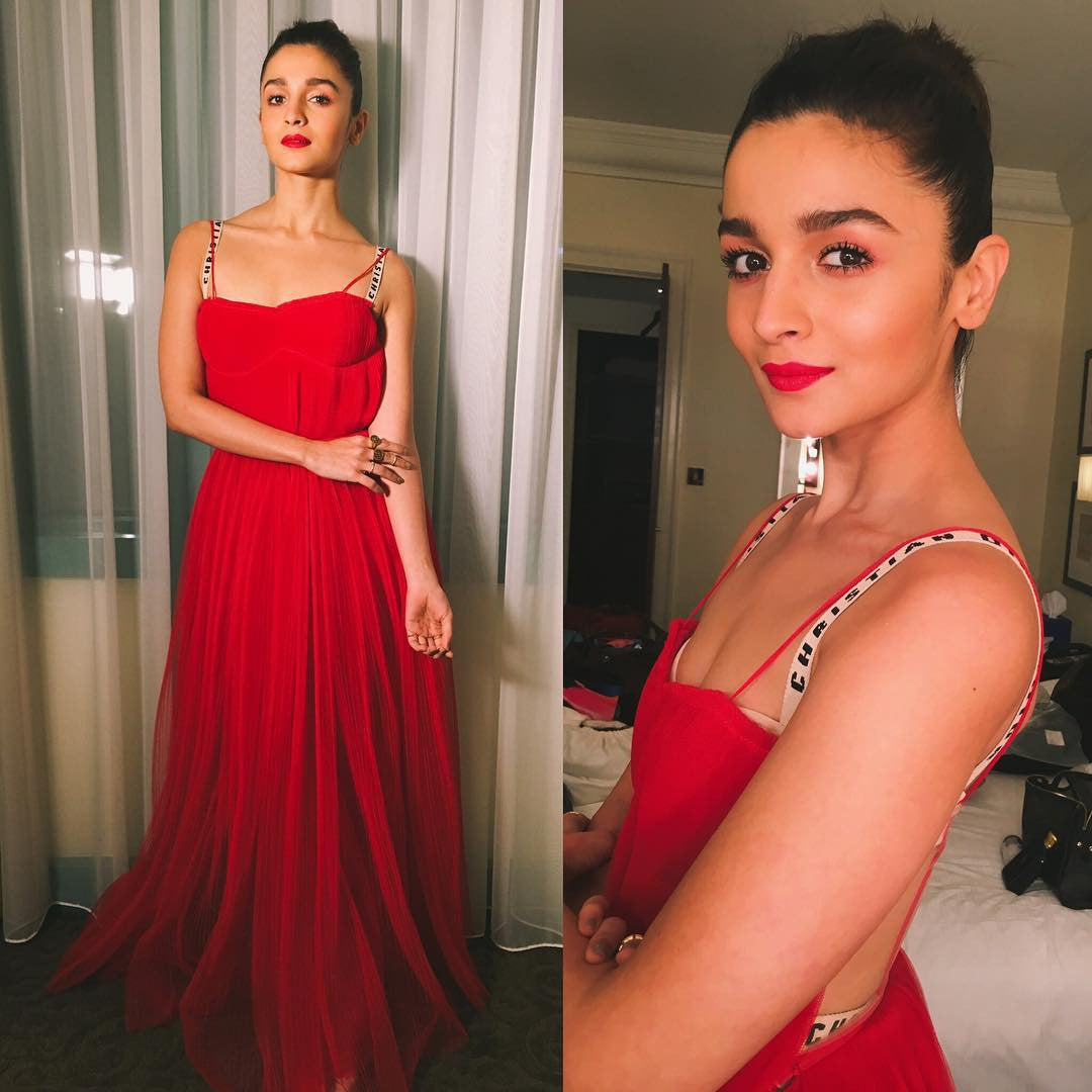 Aliaa Bhatt Looked Hot in Red Maxi Dress at an Award