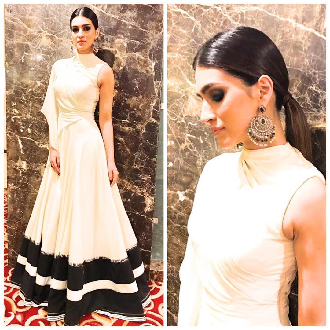 Kriti Sanon Looked Ravishing In White Monochrome Gown Design By Shantanu and Nikhil