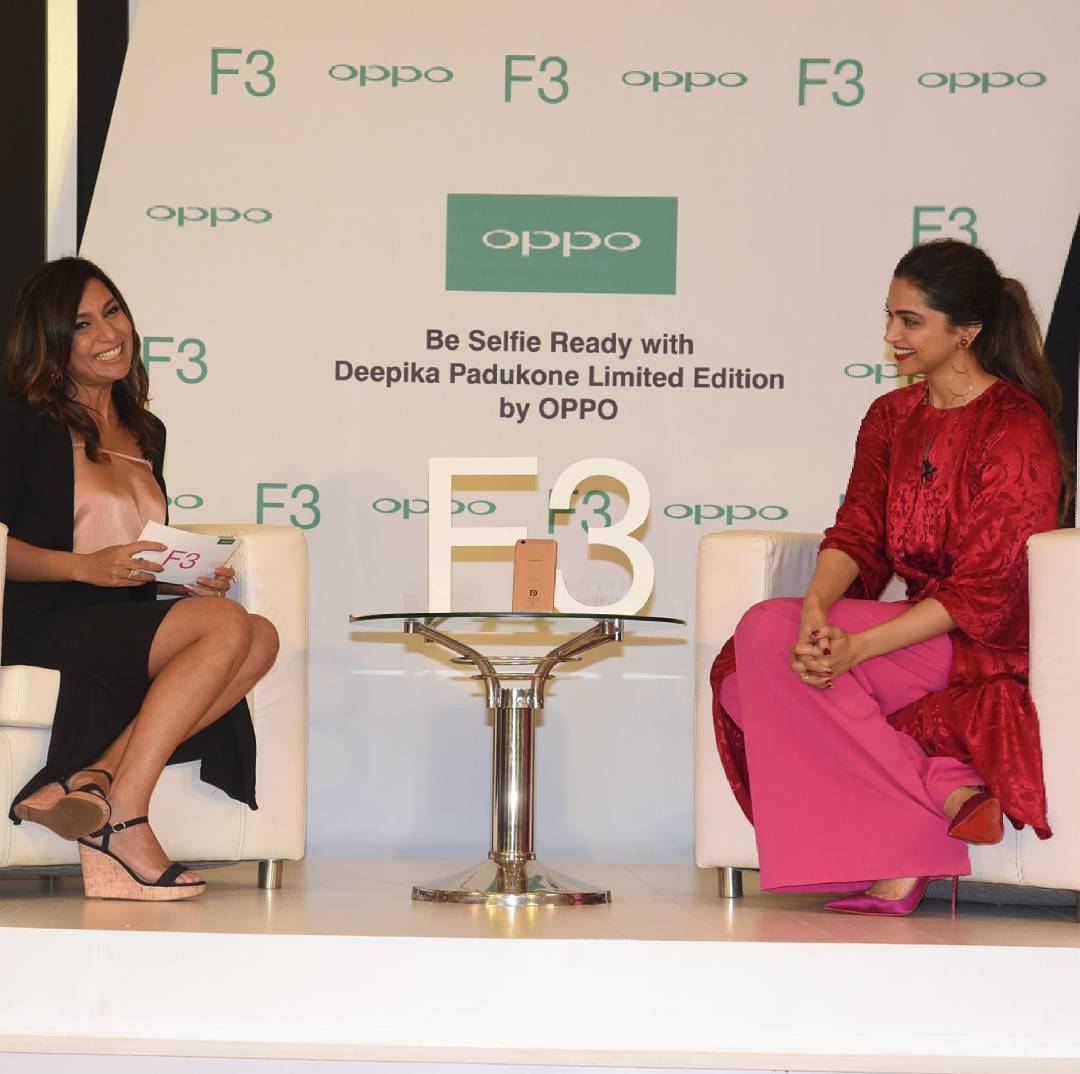 Deepika Padukone Looked Stunning at OPPO F3 Deepika Padukone Limited Edition Launch Event