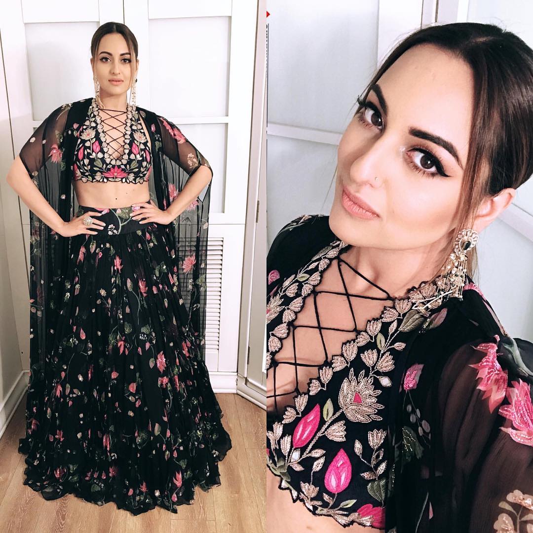 Sonakshi Sinha Proves US That You Can Nail Glam In Ethnic!