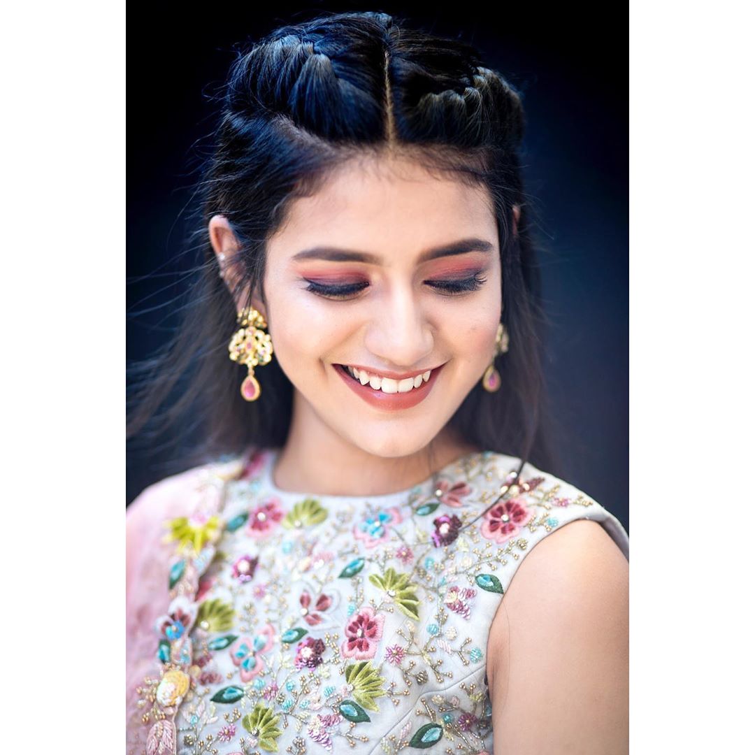 Priya Prakash Varrier's Ethnic Look in Latest Instagram Images â€“ Lady India