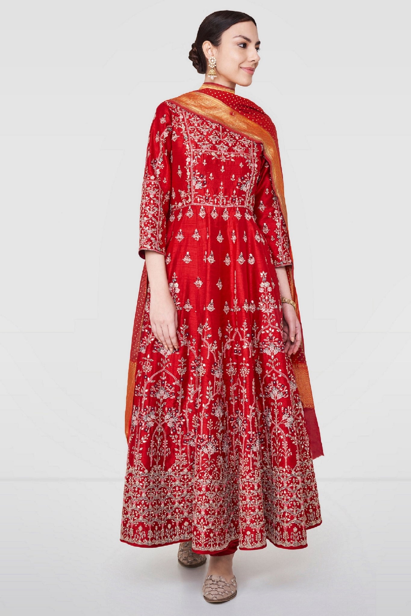 Raveena Tandon in Anita Dongre's Red Anarkali Suit