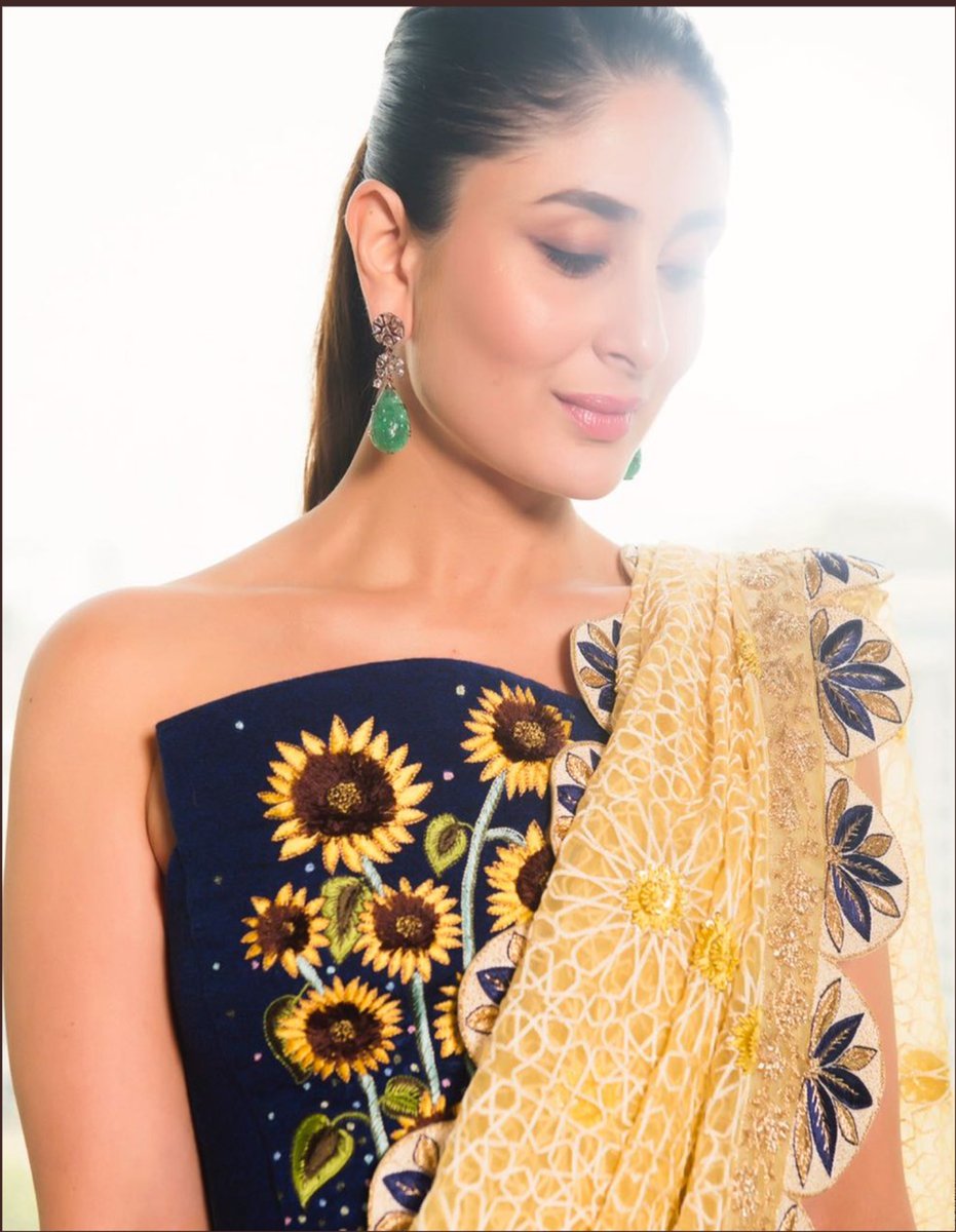Kareena Kapoor Khan in Designer Yellow Saree
