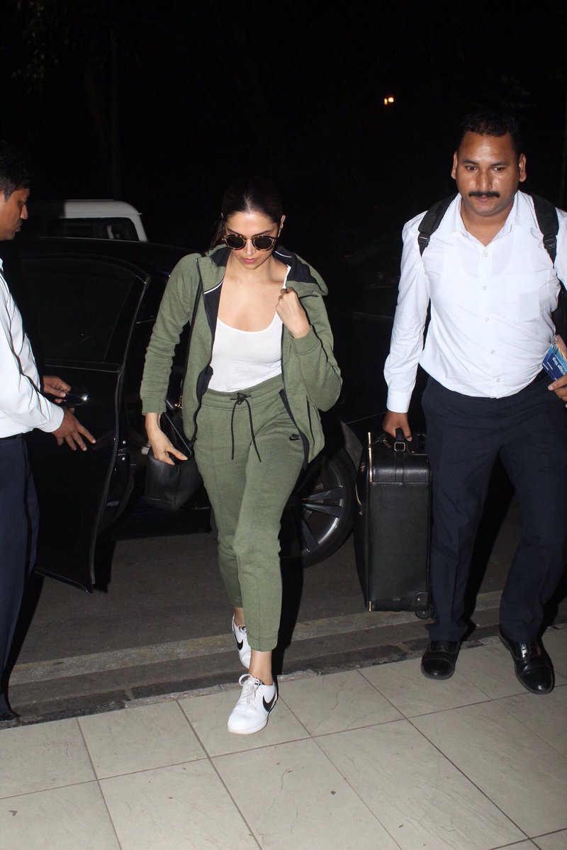 Deepika Padukone Turned Heads At The Airport With Her Casual Look